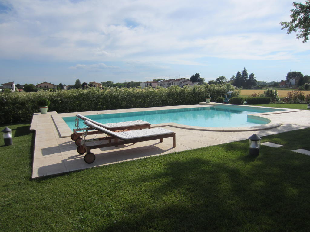 Marinella B&B Cornale Exteriér fotografie
